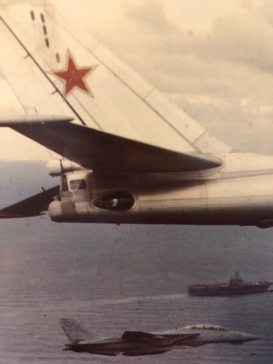 d7yJyNRUQkm8Ikqd9fm9Ug